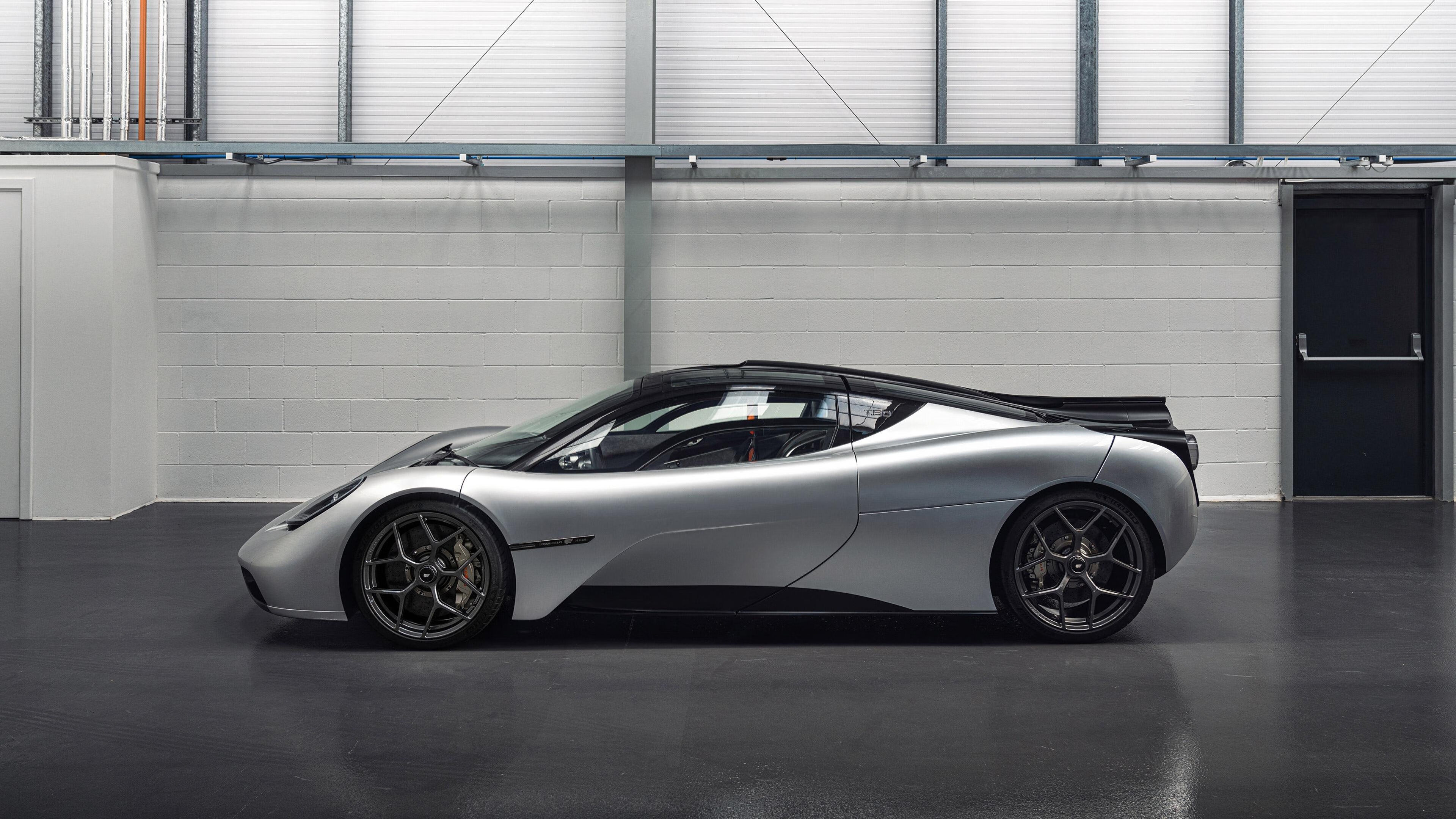 德赢体育注册登陆网址-中国足球国家队战术演练录像资料系统上线，国足战术风格